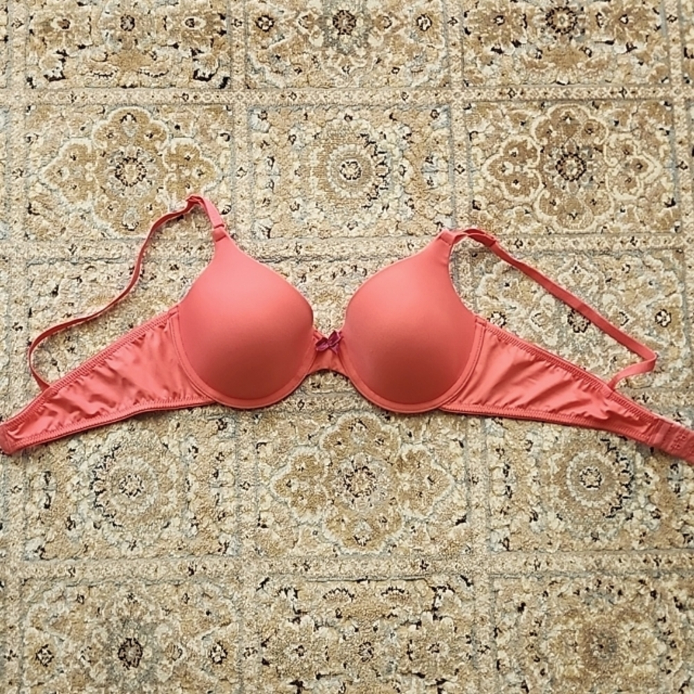 Maidenform Sweet Nothings underwire bra, Tangerine, Size 36C